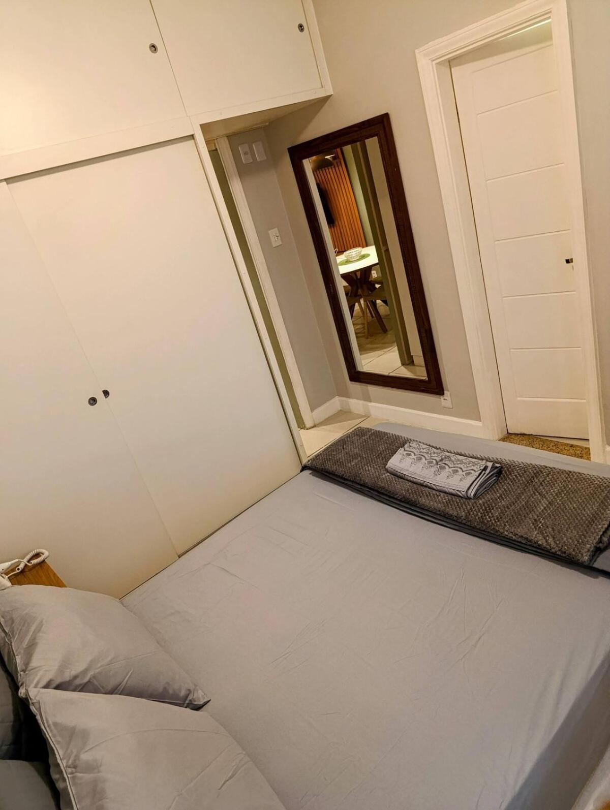 Apartment Charming Next To Copacabana Beach!